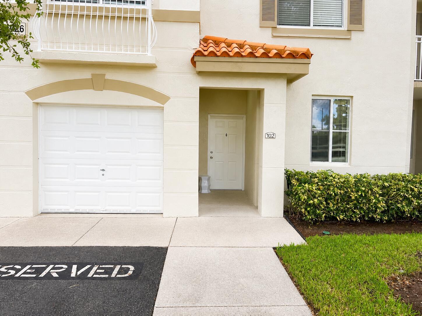 11026 Legacy Drive # 102, Palm Beach Gardens FL 33410 photo 2