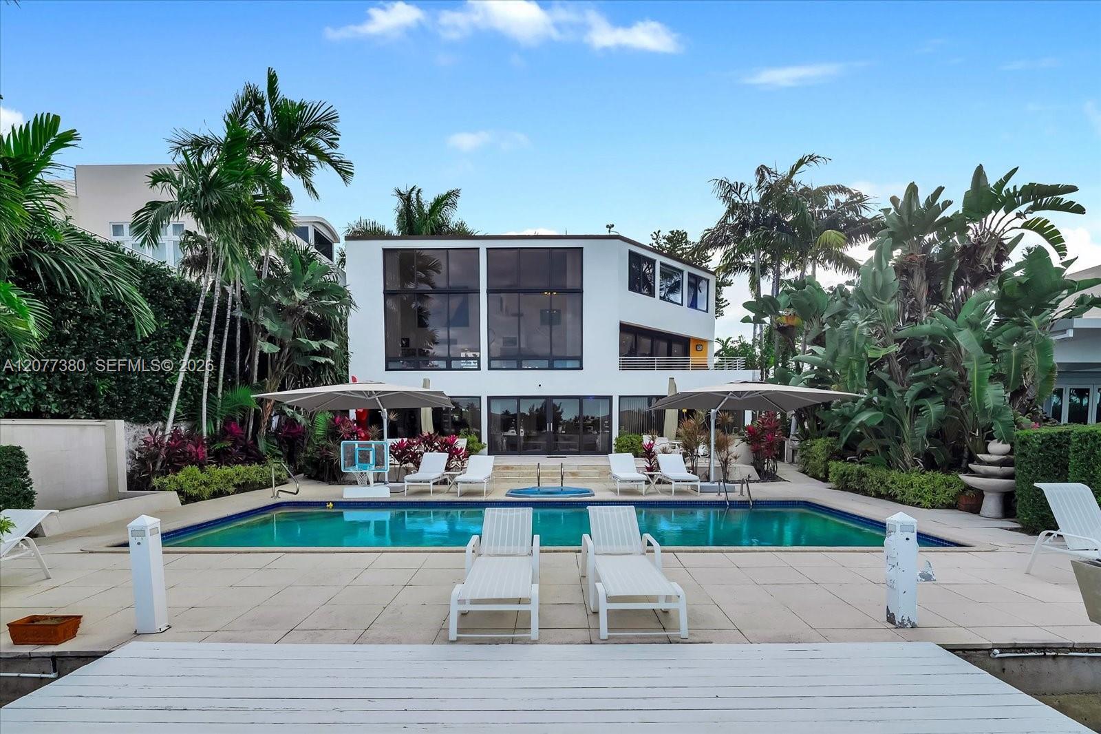 279 N Hibiscus Dr, Miami Beach FL 33139 photo 5