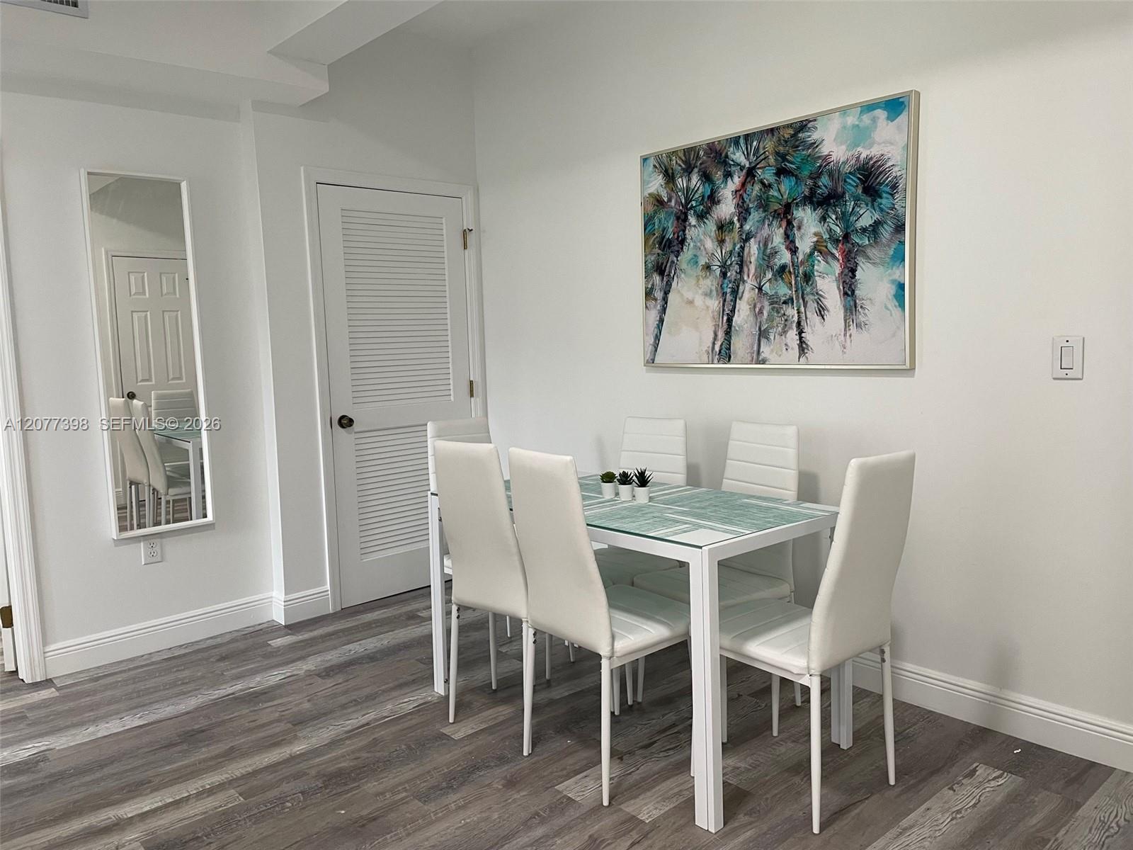 29 Oviedo Ave # 4, Coral Gables FL 33134 photo 3