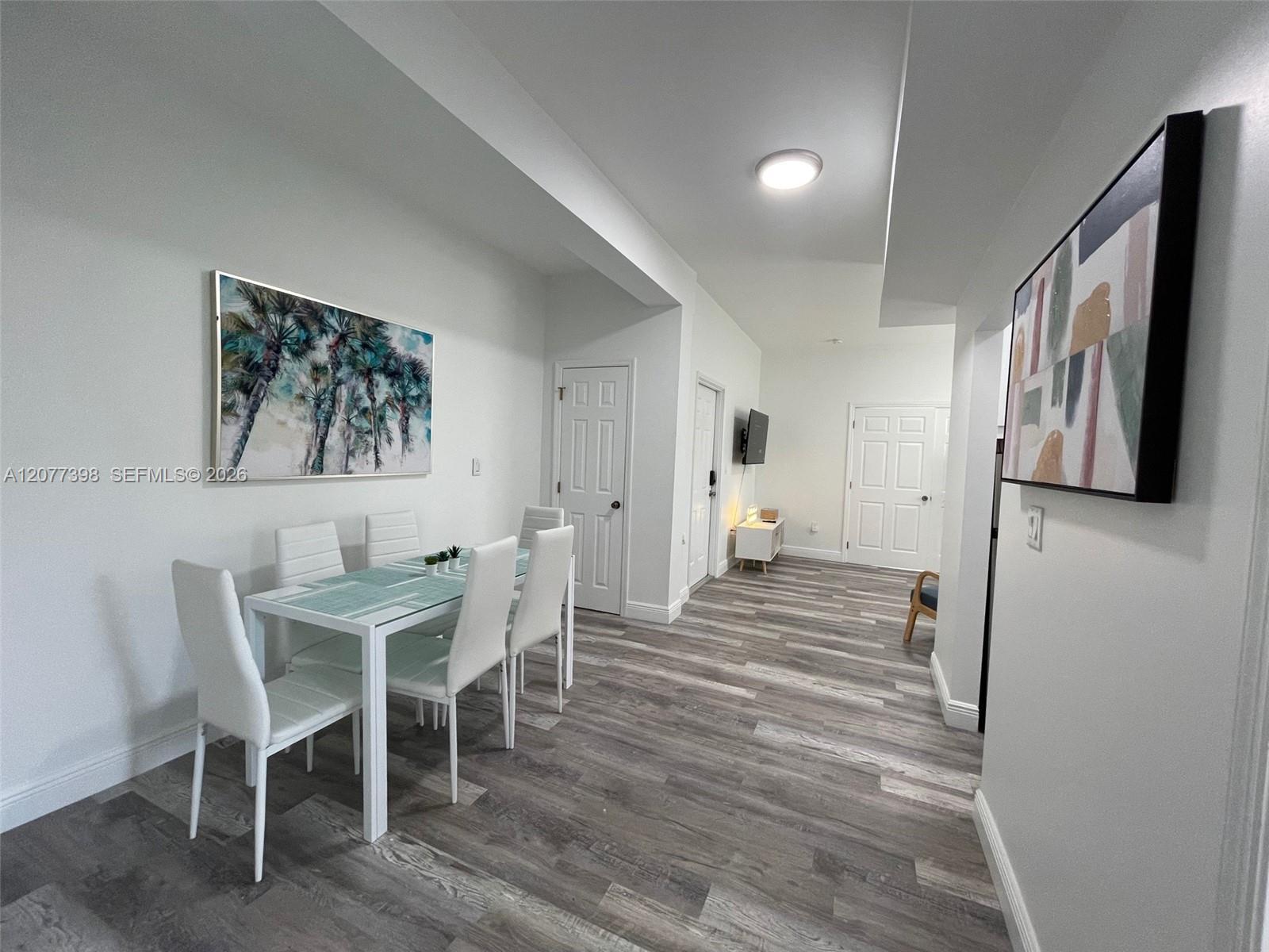 29 Oviedo Ave # 4, Coral Gables FL 33134 photo 4