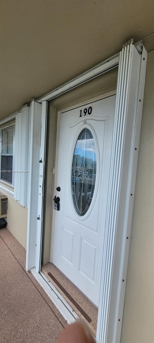 190 Salisbury H # 190, West Palm Beach FL 33417