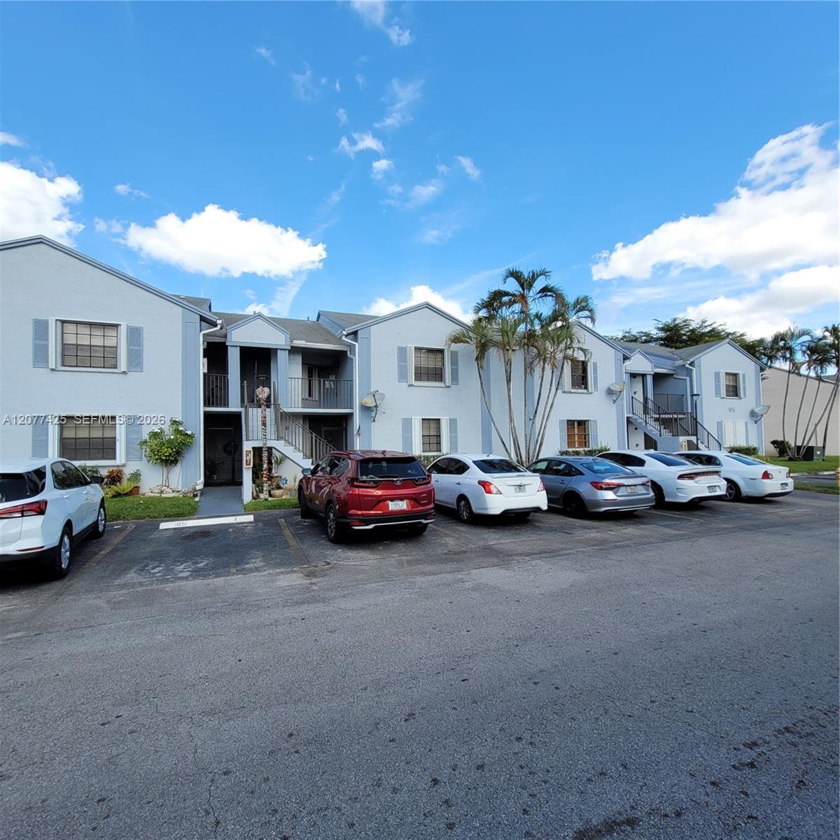 1051 Jefferson Dr # 1051H, Homestead FL 33034 photo 2