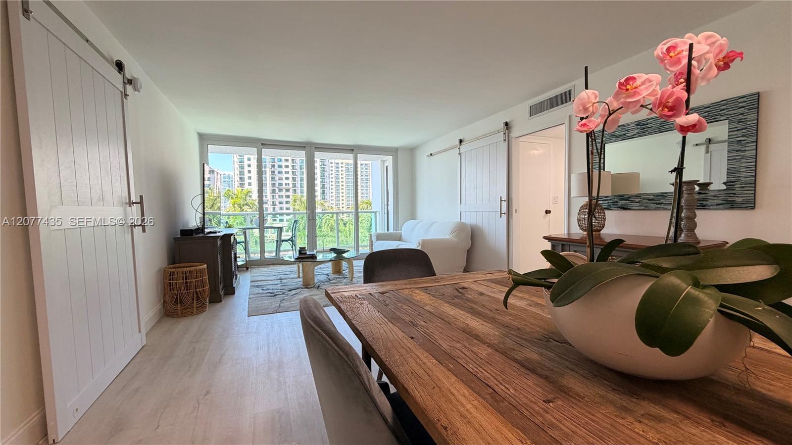 100 Bayview Dr # 431, Sunny Isles Beach FL 33160 photo 4