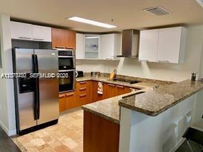 170 SE 14th St # 2006, Miami FL 33131 photo 3
