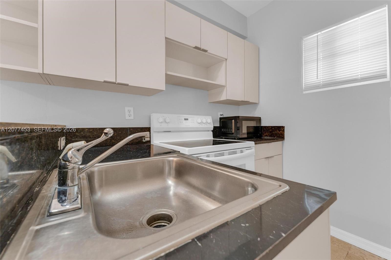 1421 SW 3rd St # 208, Miami FL 33135 photo 4