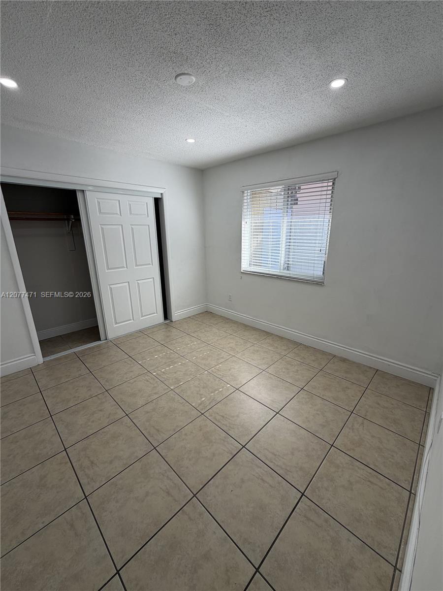 8867 SW 25th St # 8867, Miami FL 33165 photo 4