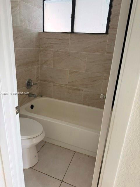 8215 SW 152 AV # 414, Miami FL 33193 photo 2