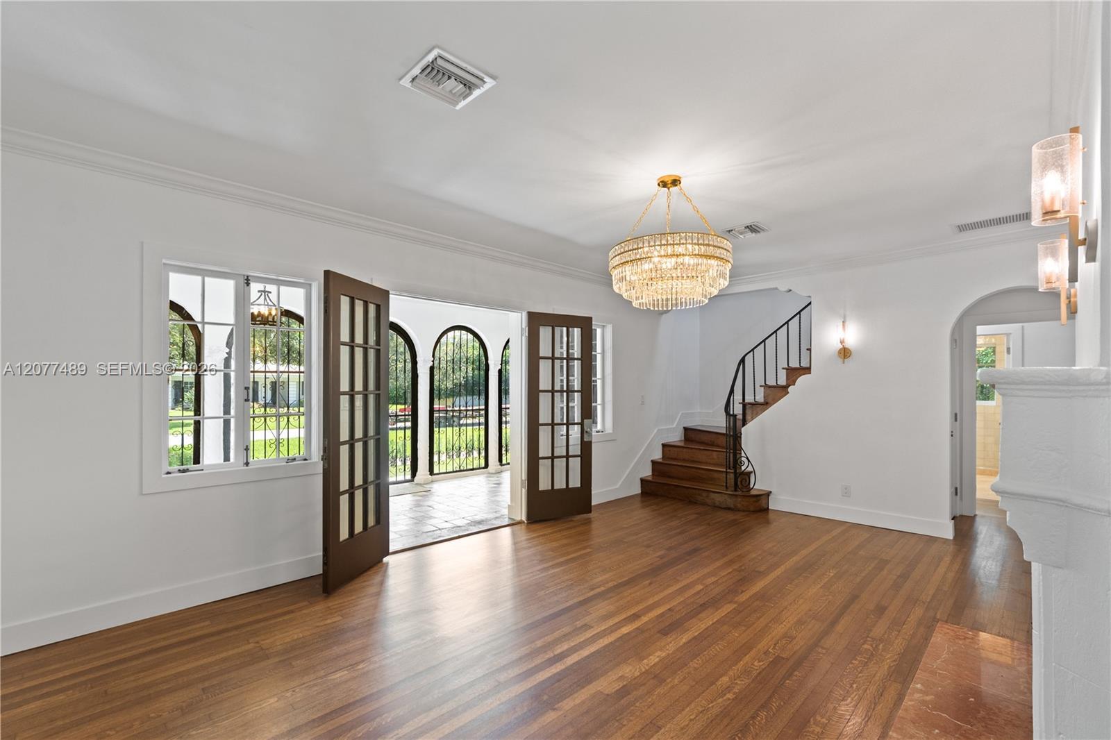 1202 Granada Blvd, Coral Gables FL 33134 photo 4