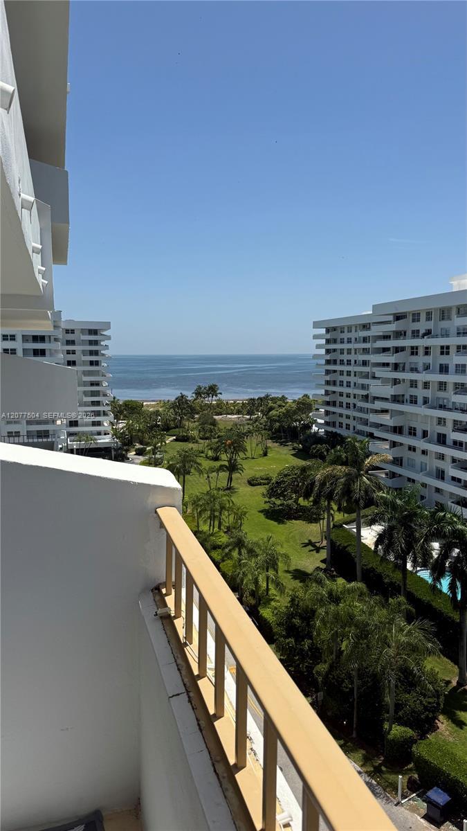 155 S Ocean Lane Dr # 1013, Key Biscayne FL 33149 photo 4