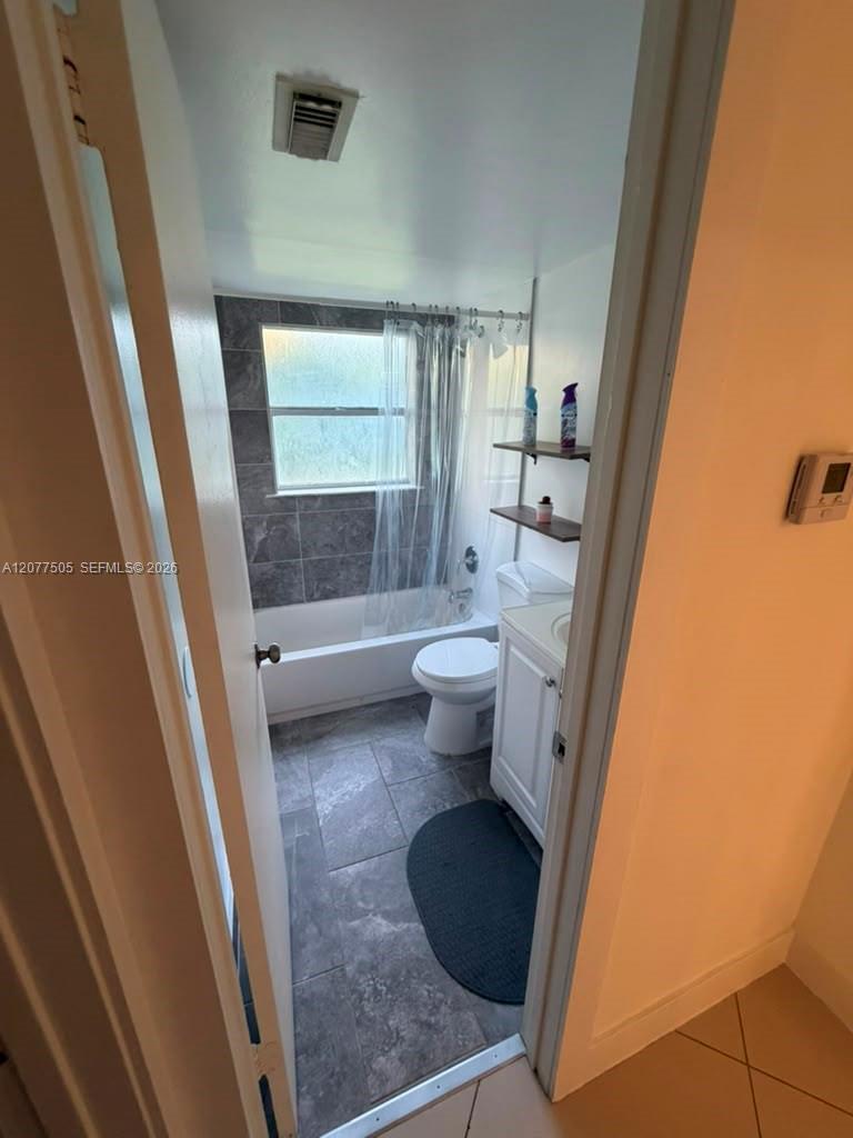 10230 Twin Lakes Dr # C, Coral Springs FL 33071 photo 5