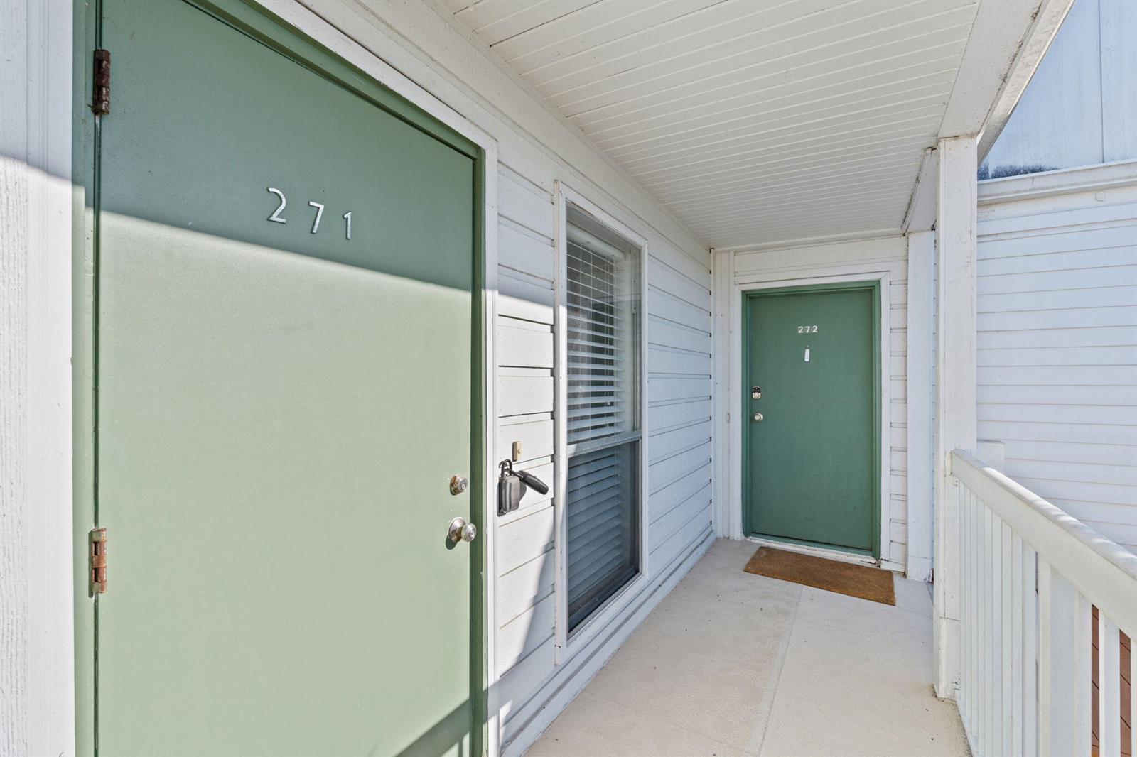 271 Cypress Point Drive, Palm Beach Gardens FL 33418 photo 3