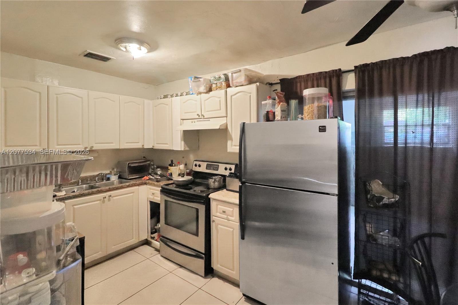 12040 NW 1st Ct, North Miami FL 33168 photo 4