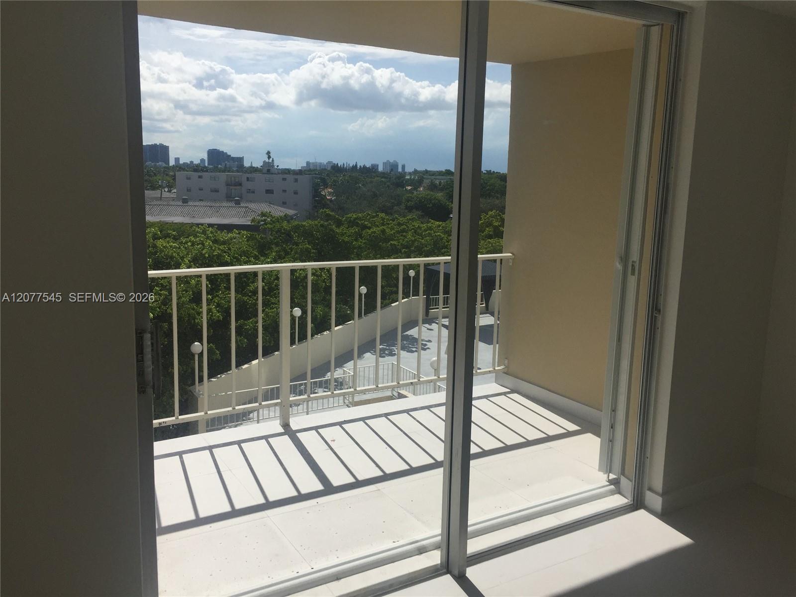 6900 Bay Dr # 5A, Miami Beach FL 33141 photo 2