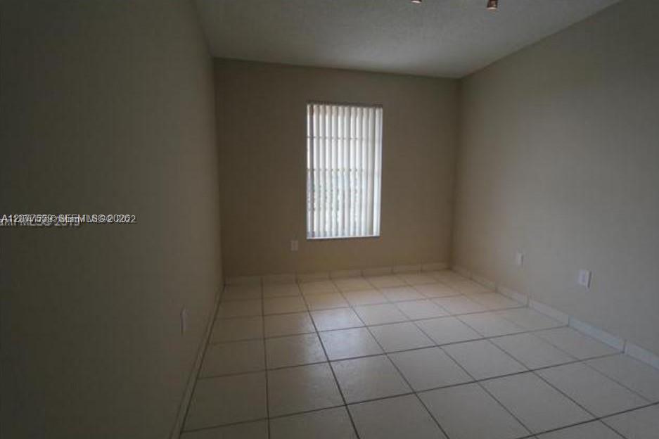 5775 W 20th Ave # 406, Hialeah FL 33012 photo 2