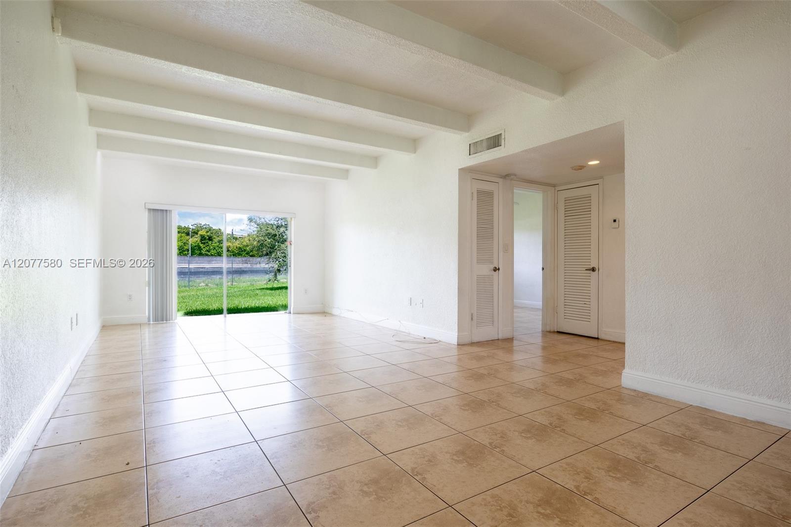 7620 SW 82nd St # J102, Miami FL 33143 photo 3