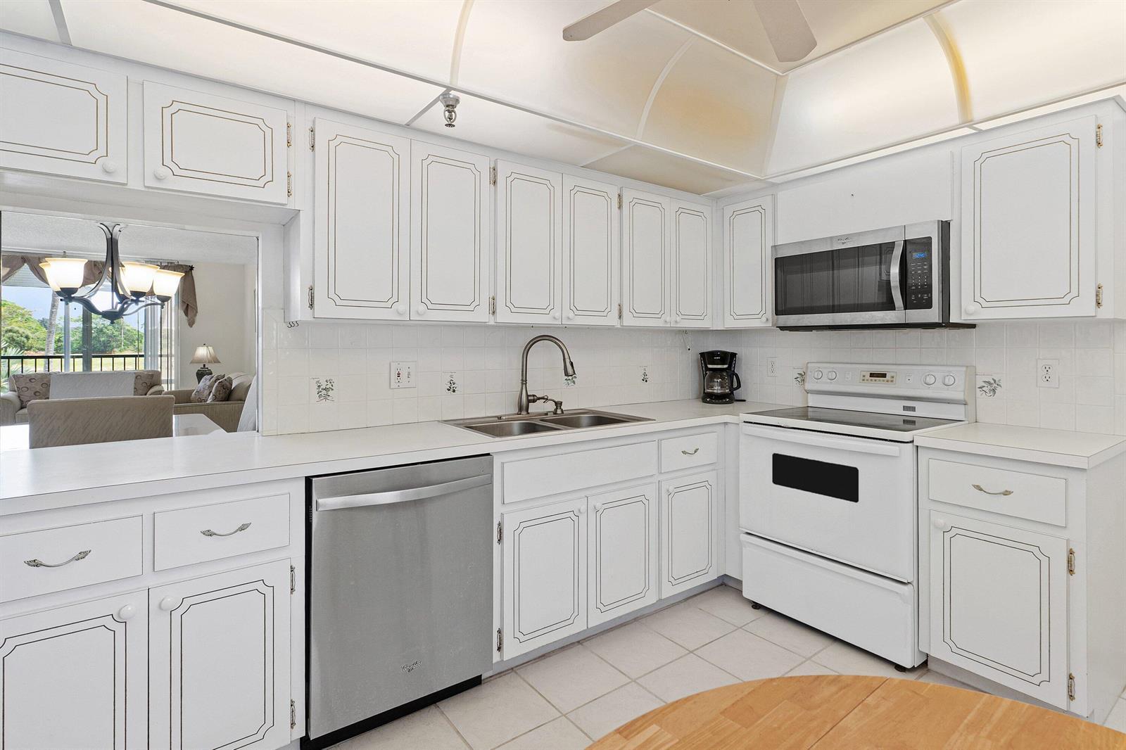 6400 NW 2ND Avenue # 321, Boca Raton FL 33487 photo 5