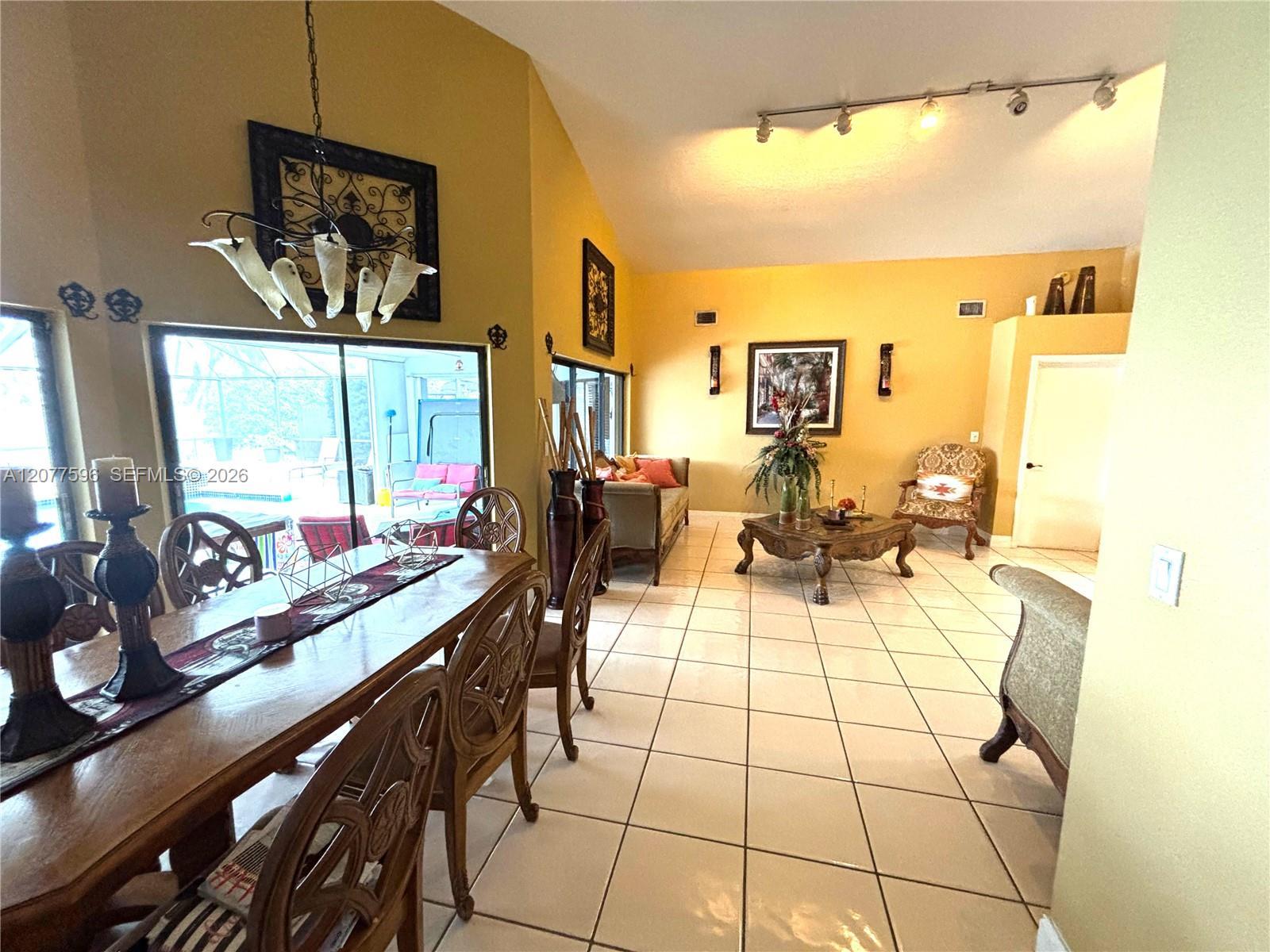 14629 Glencairn Rd, Miami Lakes FL 33016 photo 5
