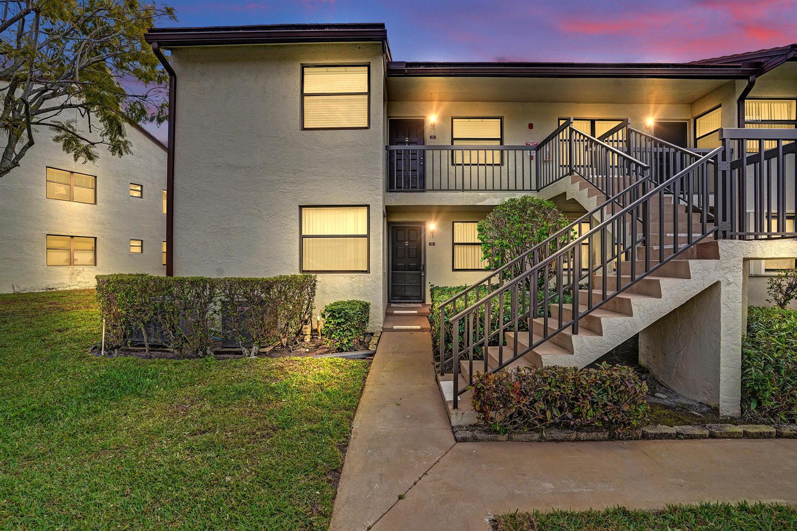 7674 Tahiti Lane # 101, Lake Worth FL 33467 photo 2