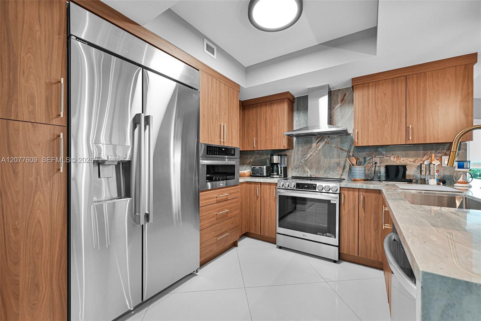 250 Sunny Isles Blvd # 804, Sunny Isles Beach FL 33160 photo 3