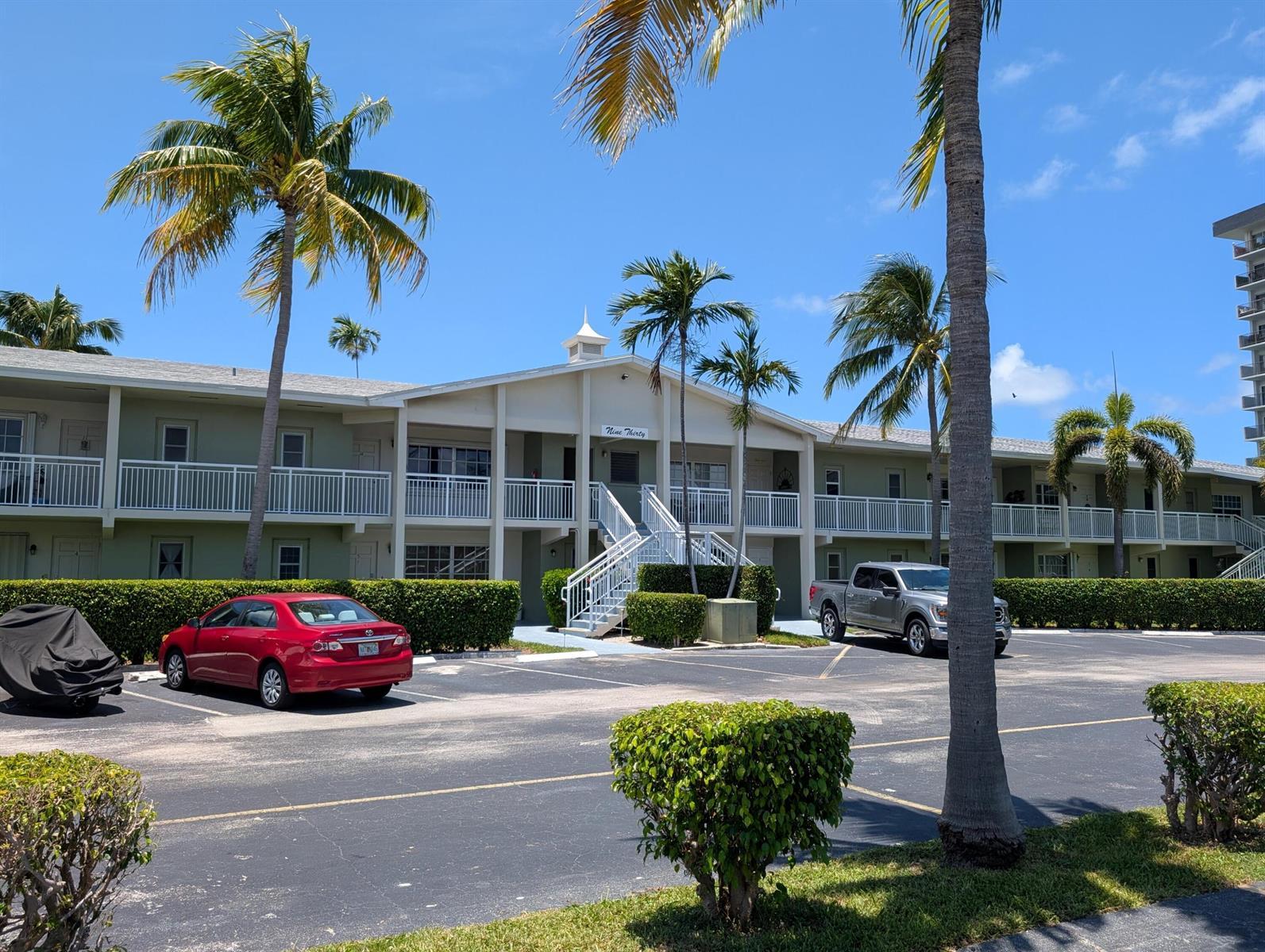 930 SE 9th Avenue # 11, Pompano Beach FL 33060 photo 2
