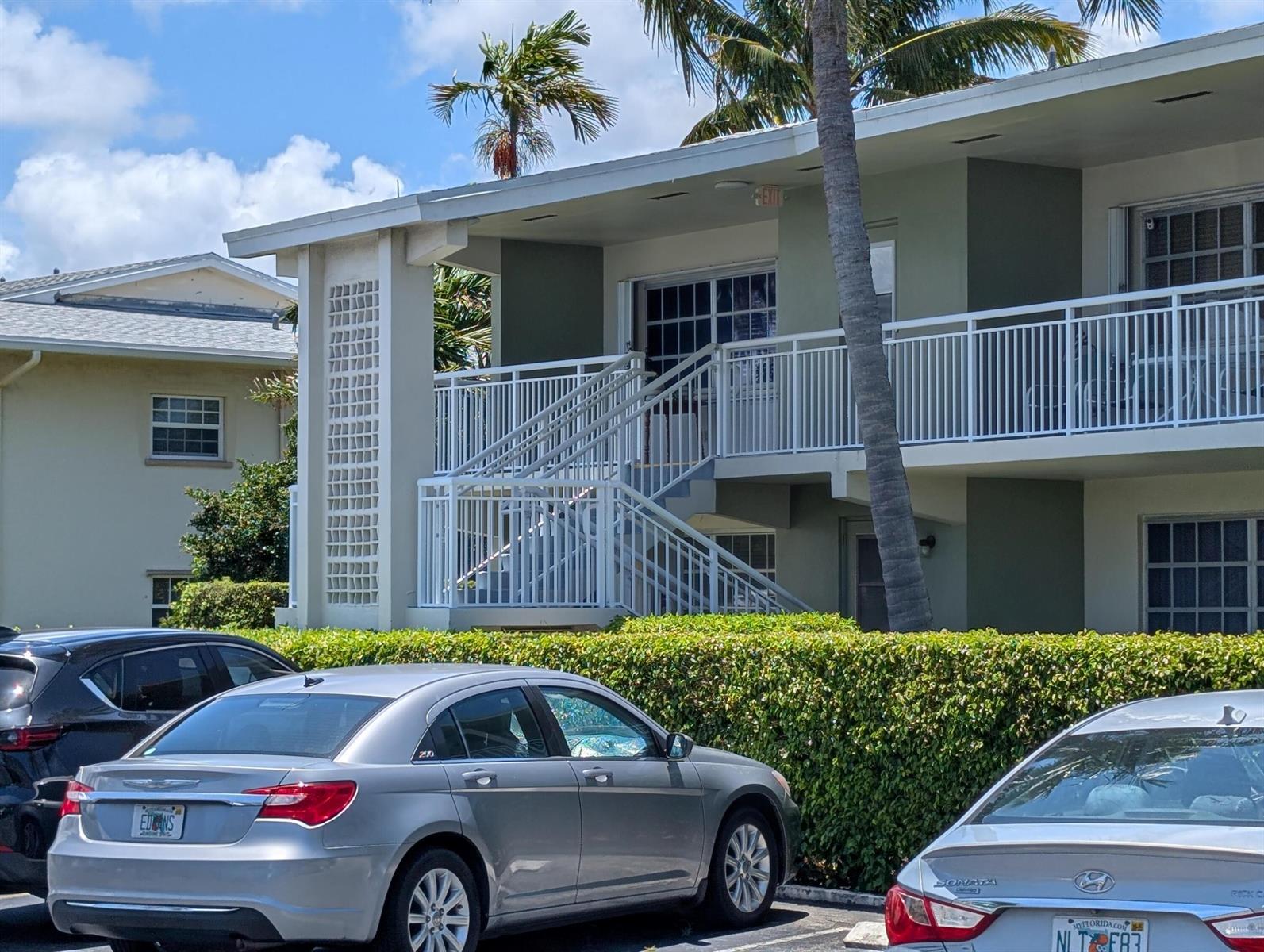 930 SE 9th Avenue # 11, Pompano Beach FL 33060