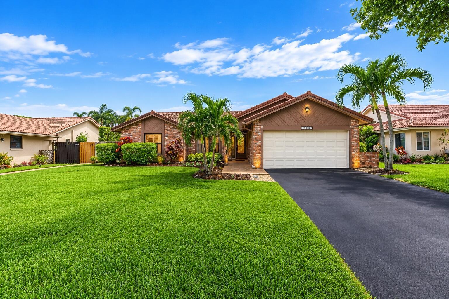 10666 NW 2ND Place, Coral Springs FL 33071 photo 2