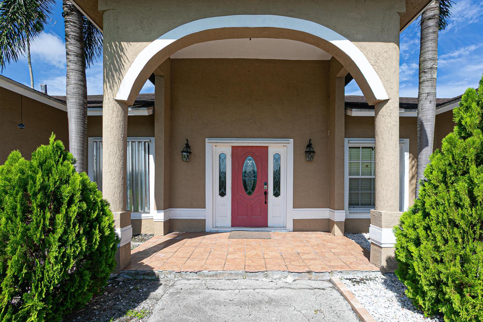 173 S Greenstar Avenue, Pahokee FL 33476 photo 3
