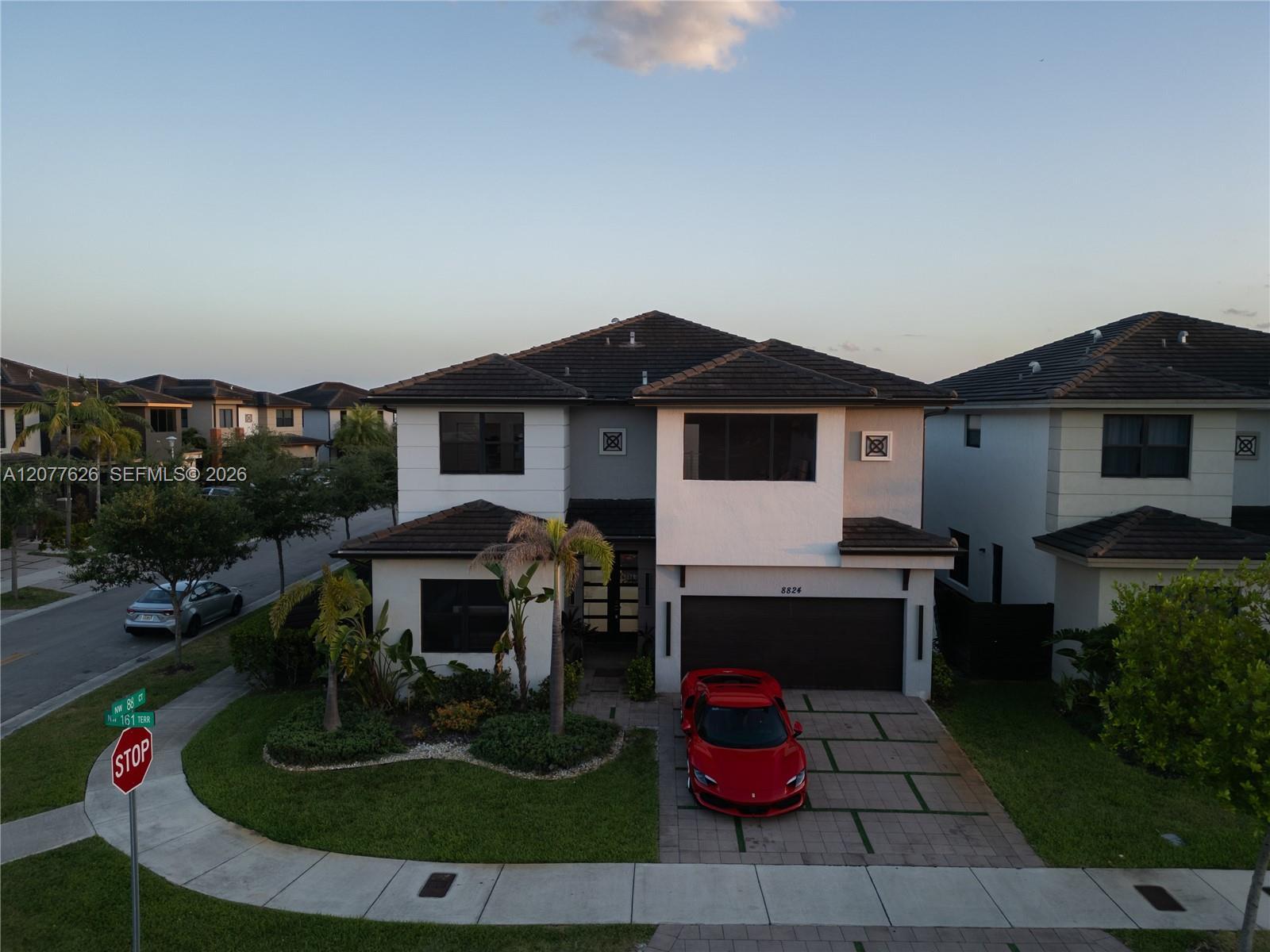8824 NW 161st Ter, Miami Lakes FL 33018 photo 2