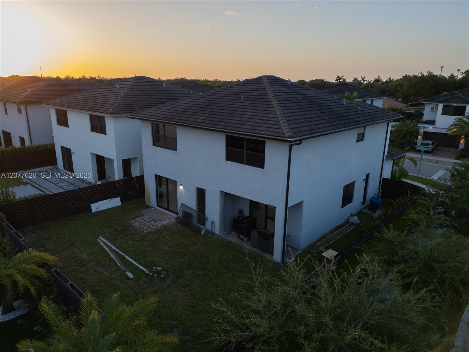 8824 NW 161st Ter, Miami Lakes FL 33018 photo 4