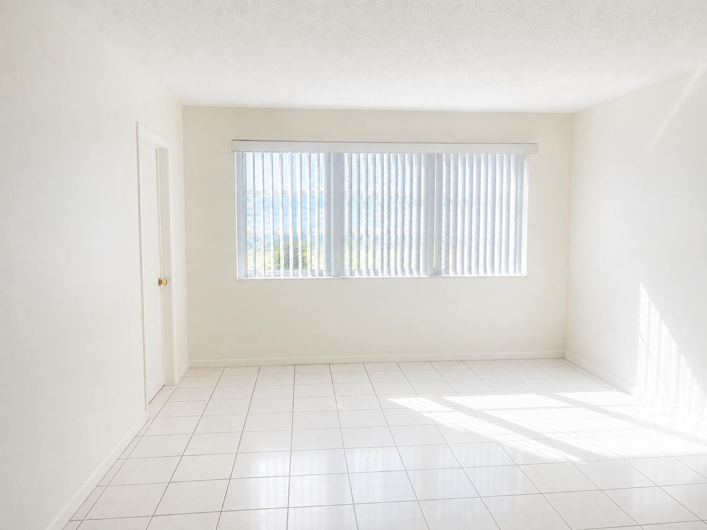 2200 Park Lane # 107, Hollywood FL 33021 photo 4