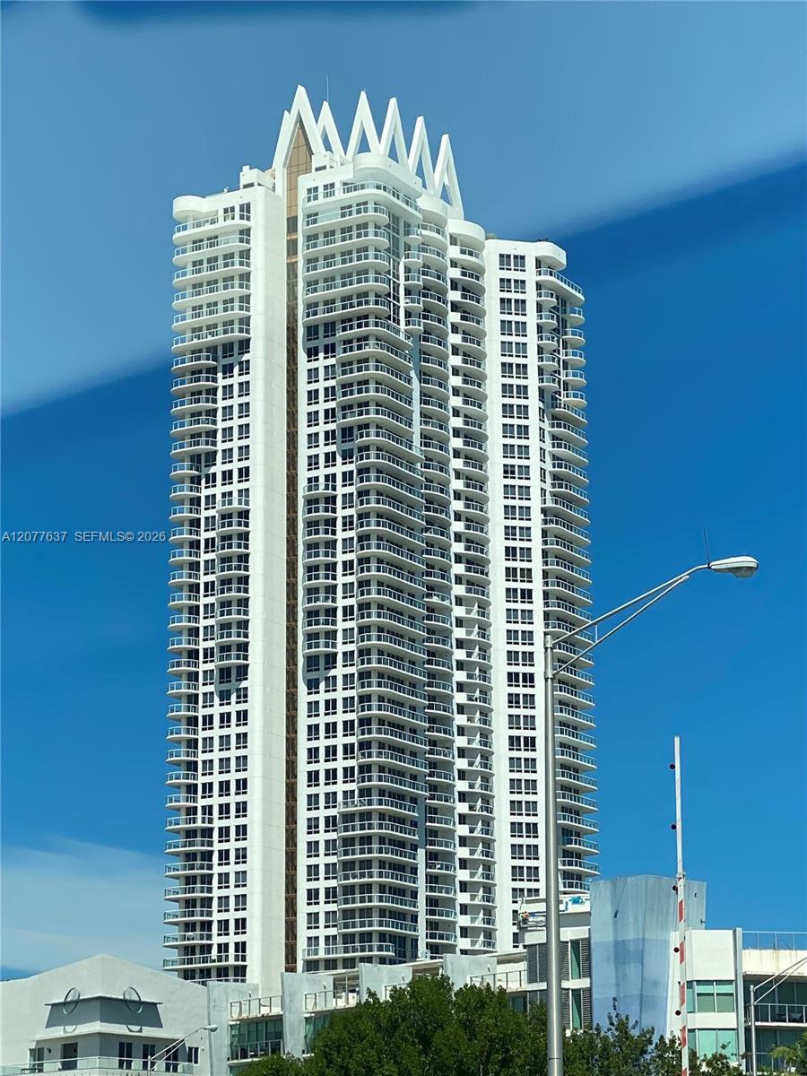 6365 Collins Ave # 2005, Miami Beach FL 33141