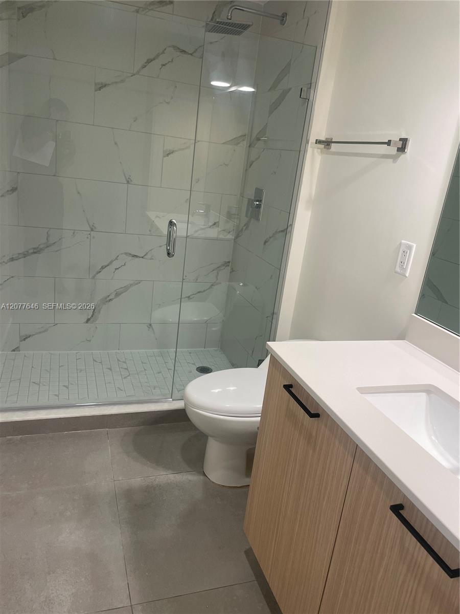 16395 Biscayne Blvd # 313, North Miami Beach FL 33160 photo 5
