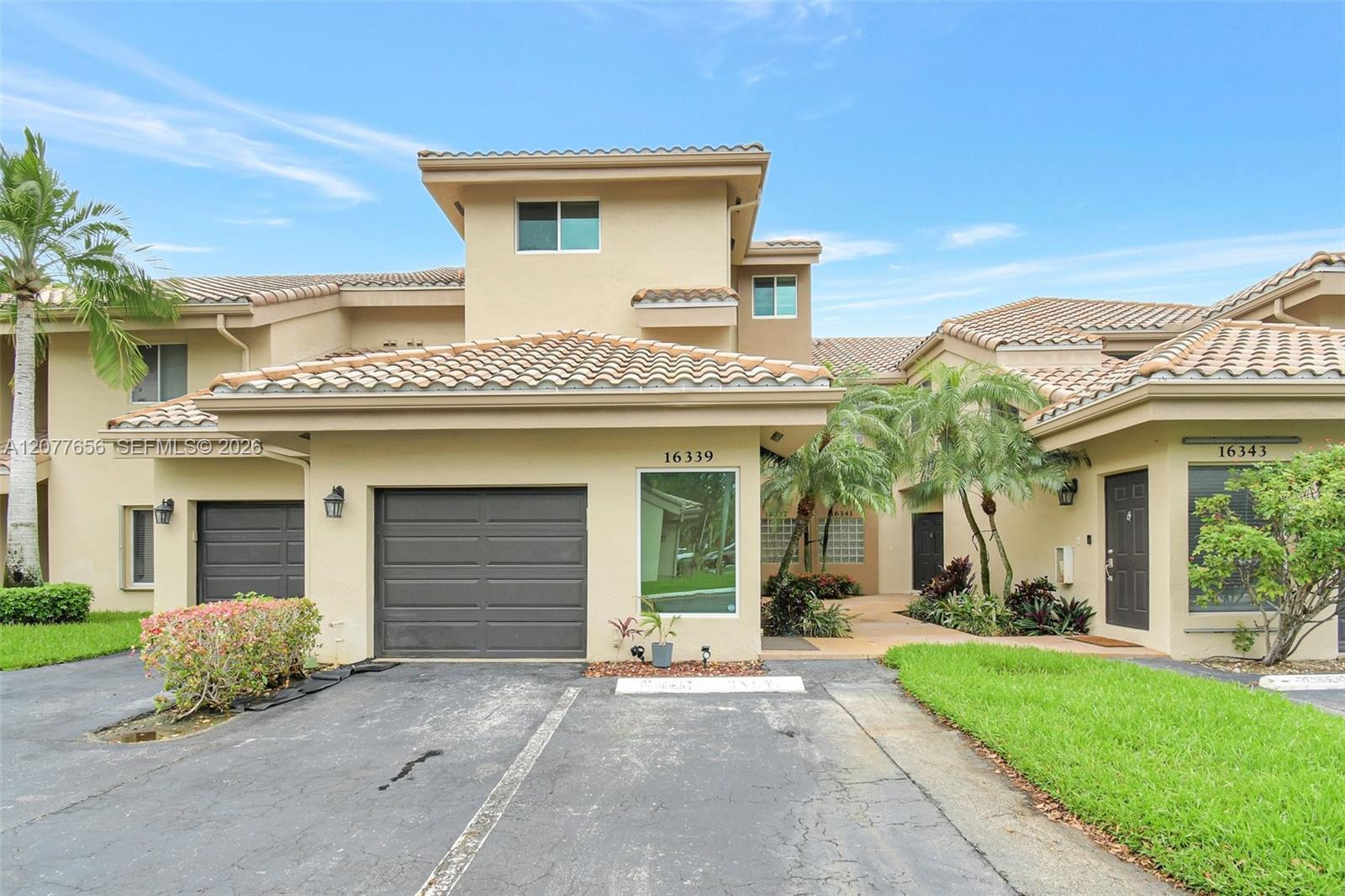 16339 Malibu Dr # 22, Weston FL 33326