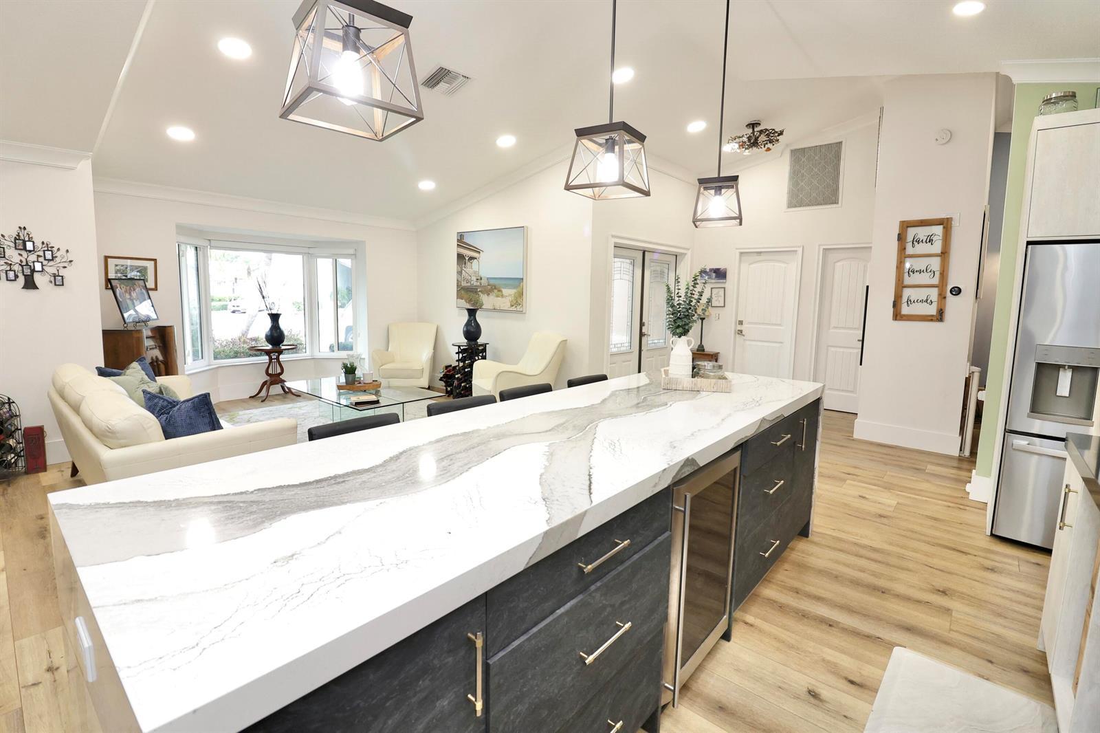 7801 NW 85TH Avenue, Tamarac FL 33321 photo 5