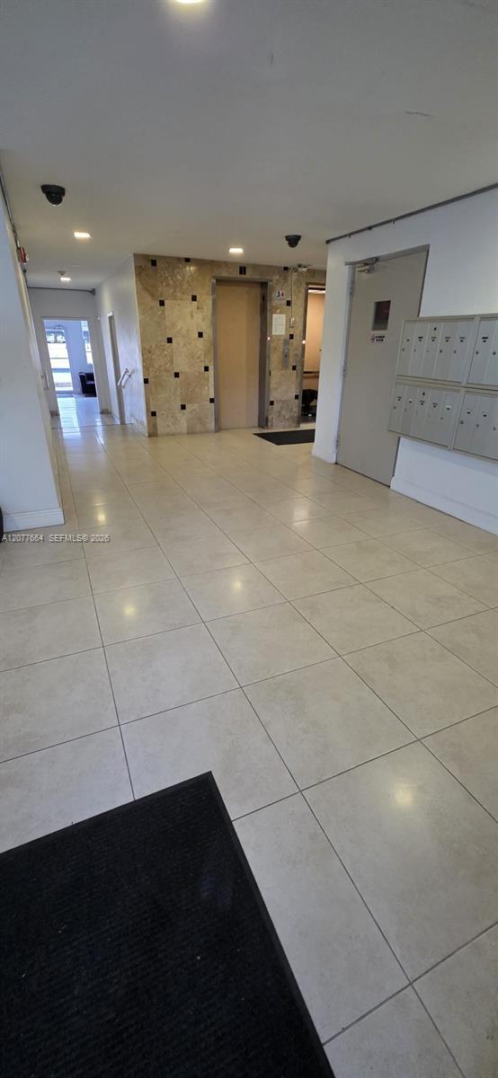 1130 11th St # 5H, Miami Beach FL 33139 photo 3