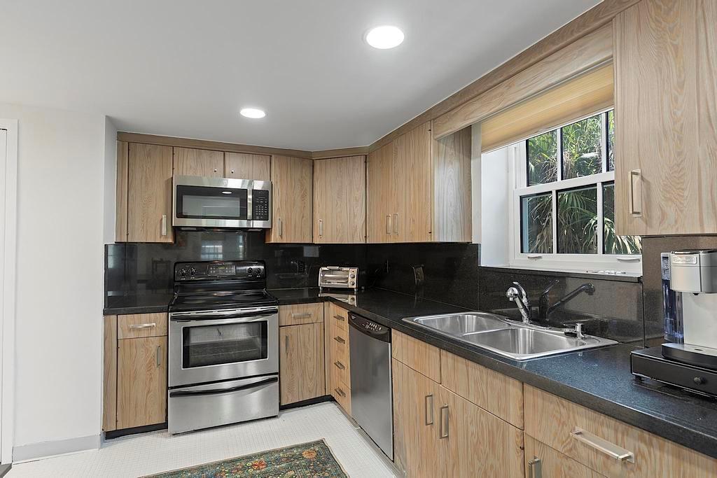 3475 S Ocean Boulevard # 2160, Palm Beach FL 33480 photo 4