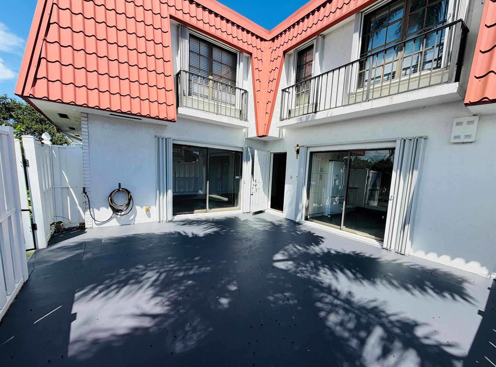 1437 PRINCETON Lane, Boynton Beach FL 33426 photo 2