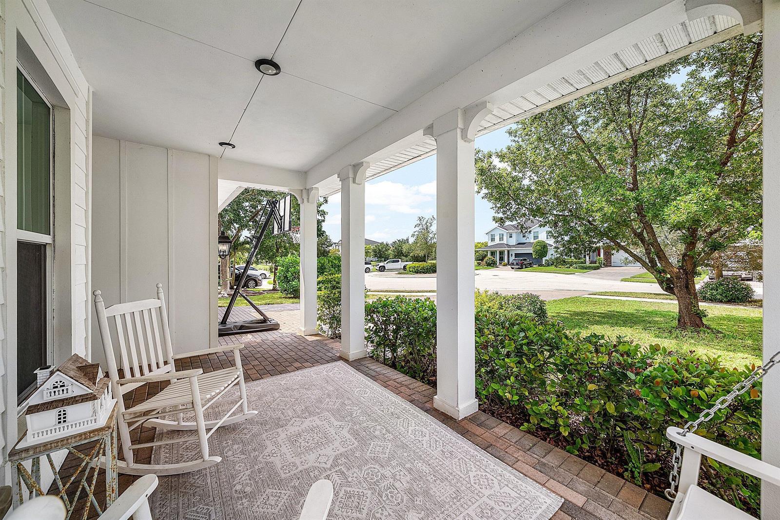 924 DEER HAVEN Drive, FL 33470 photo 4