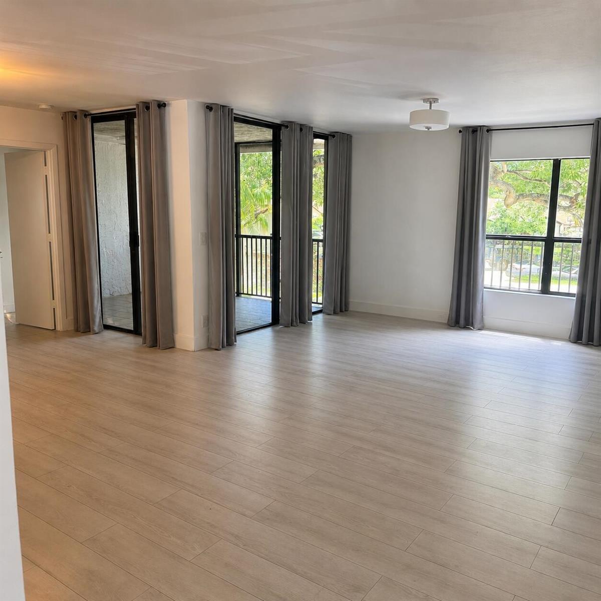 2540 N CARAMBOLA Circle N # 1831, Coconut Creek FL 33066 photo 4