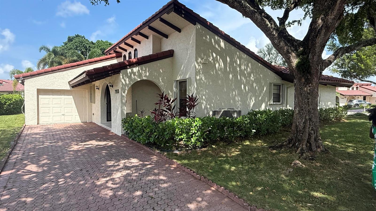 7918 HIBISCUS Circle # 59, Tamarac FL 33321 photo 2