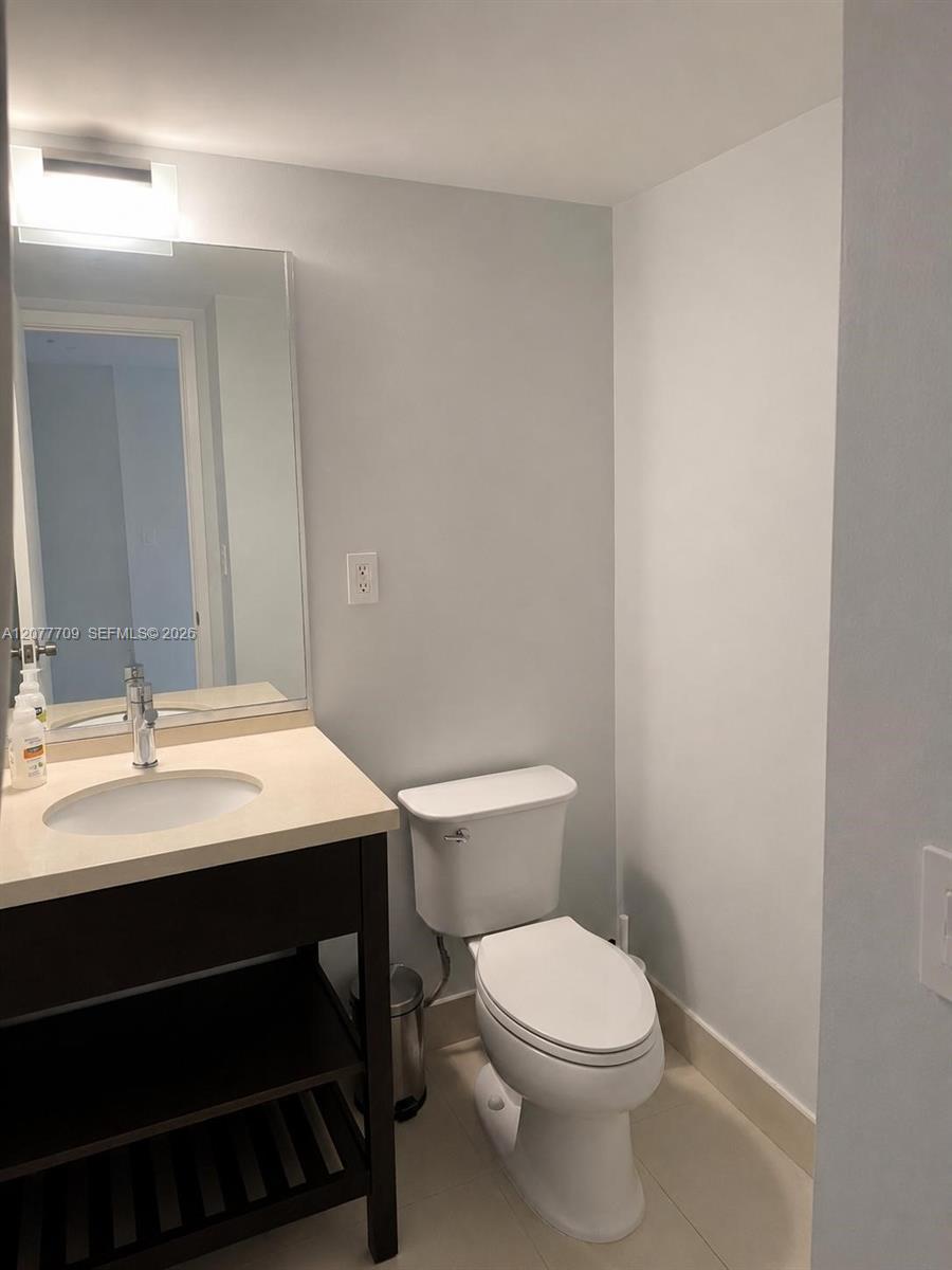 19390 Collins Ave # 1418, Sunny Isles Beach FL 33160 photo 5