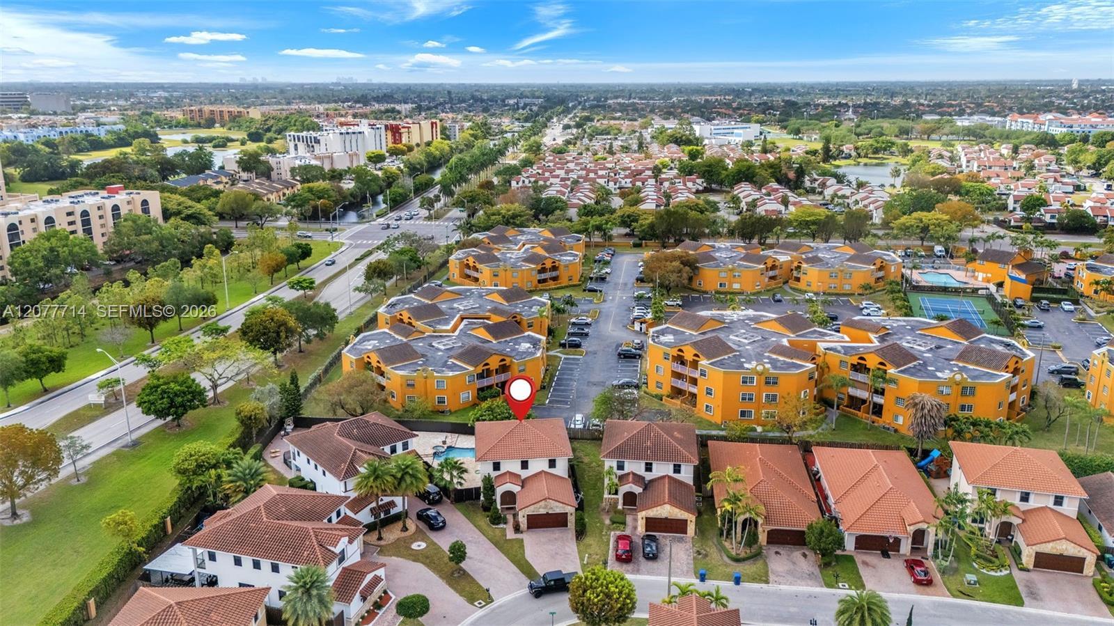 Miami, FL 33172 photo 4