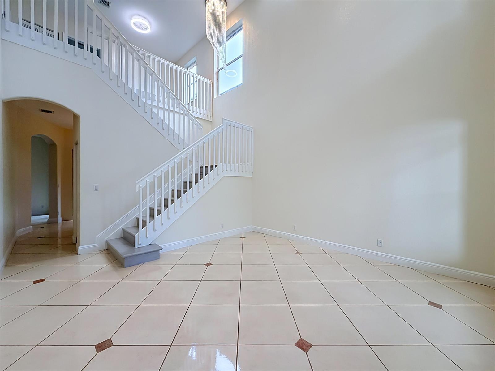 6657 LURAIS Drive, Lake Worth FL 33463 photo 5