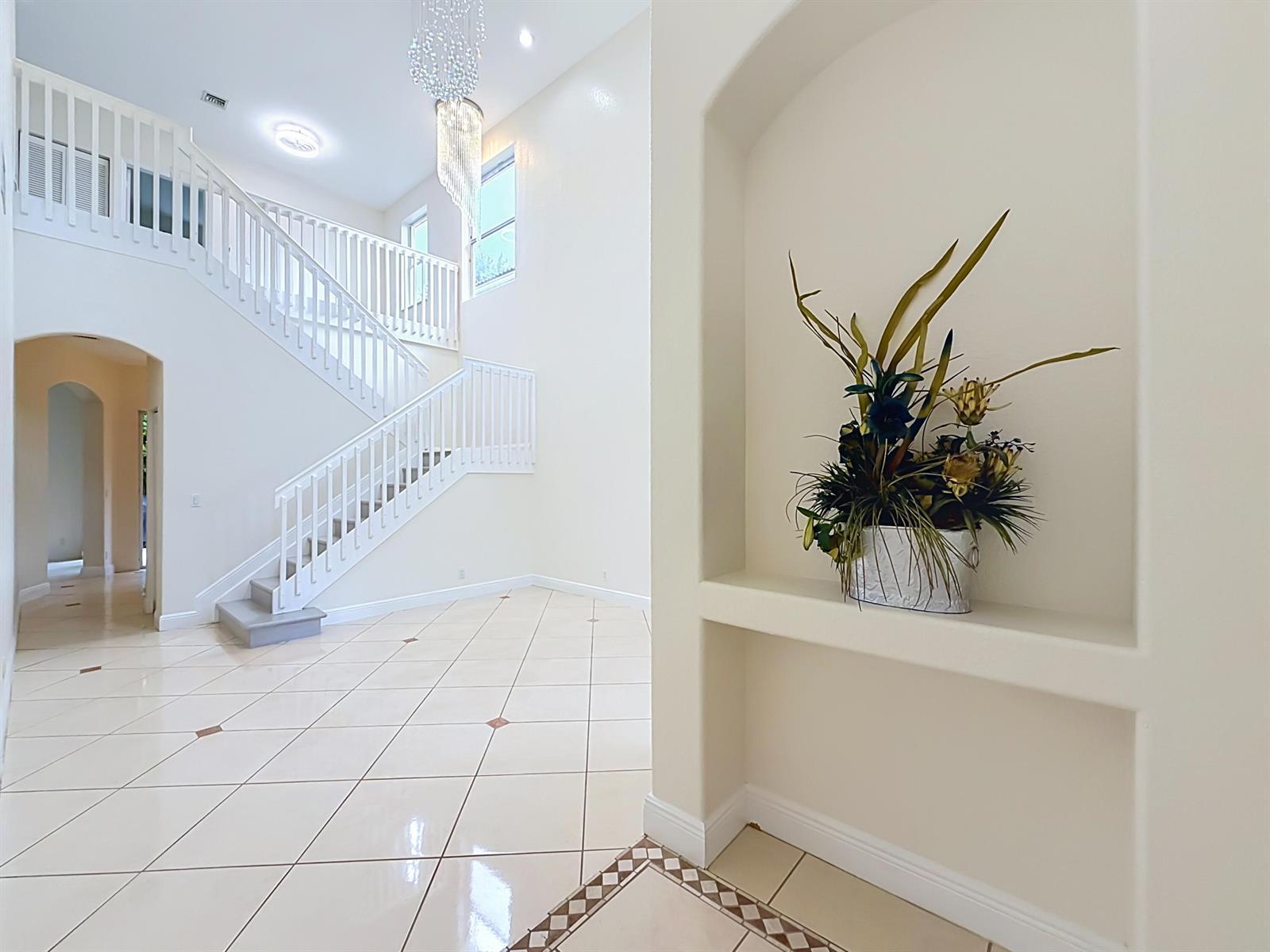 6657 LURAIS Drive, Lake Worth FL 33463 photo 4