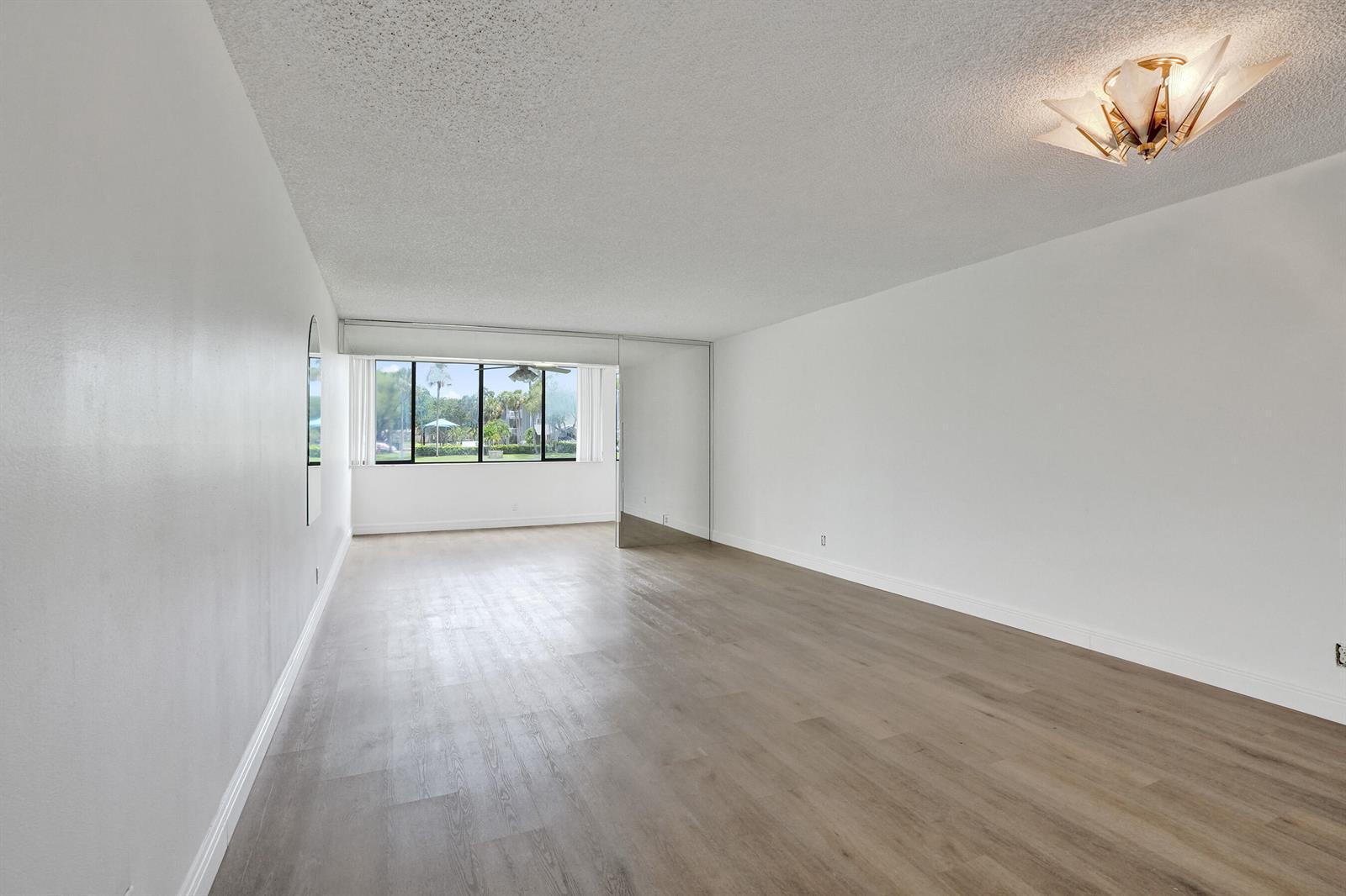 8030 Hampton Boulevard # 106, North Lauderdale FL 33068 photo 2