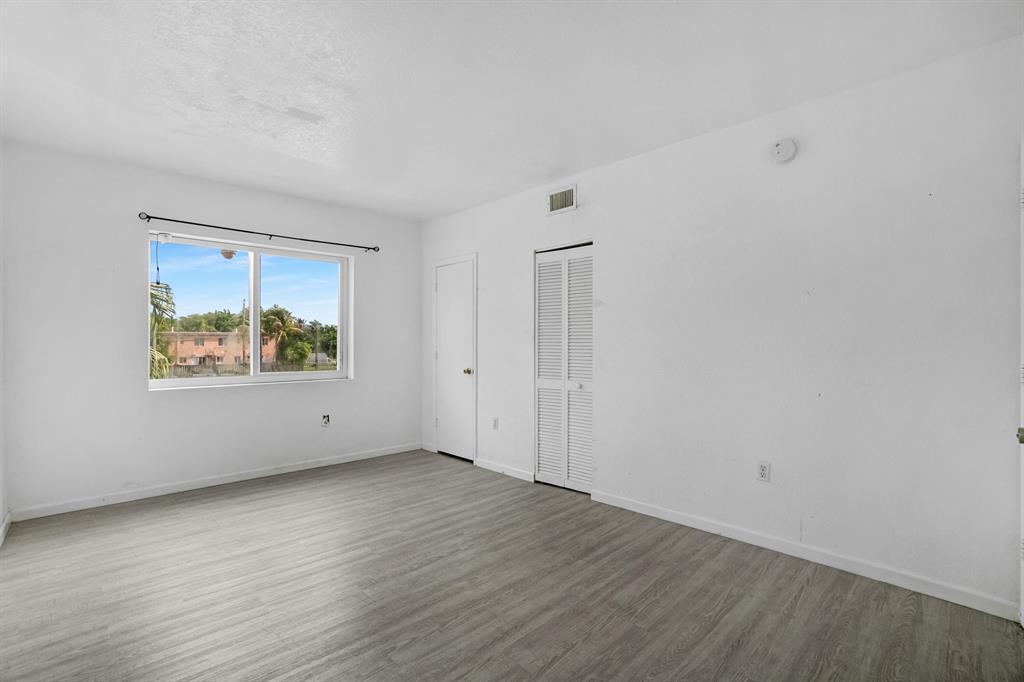 306 NW 84th Terrace # 306, Miami FL 33150 photo 5