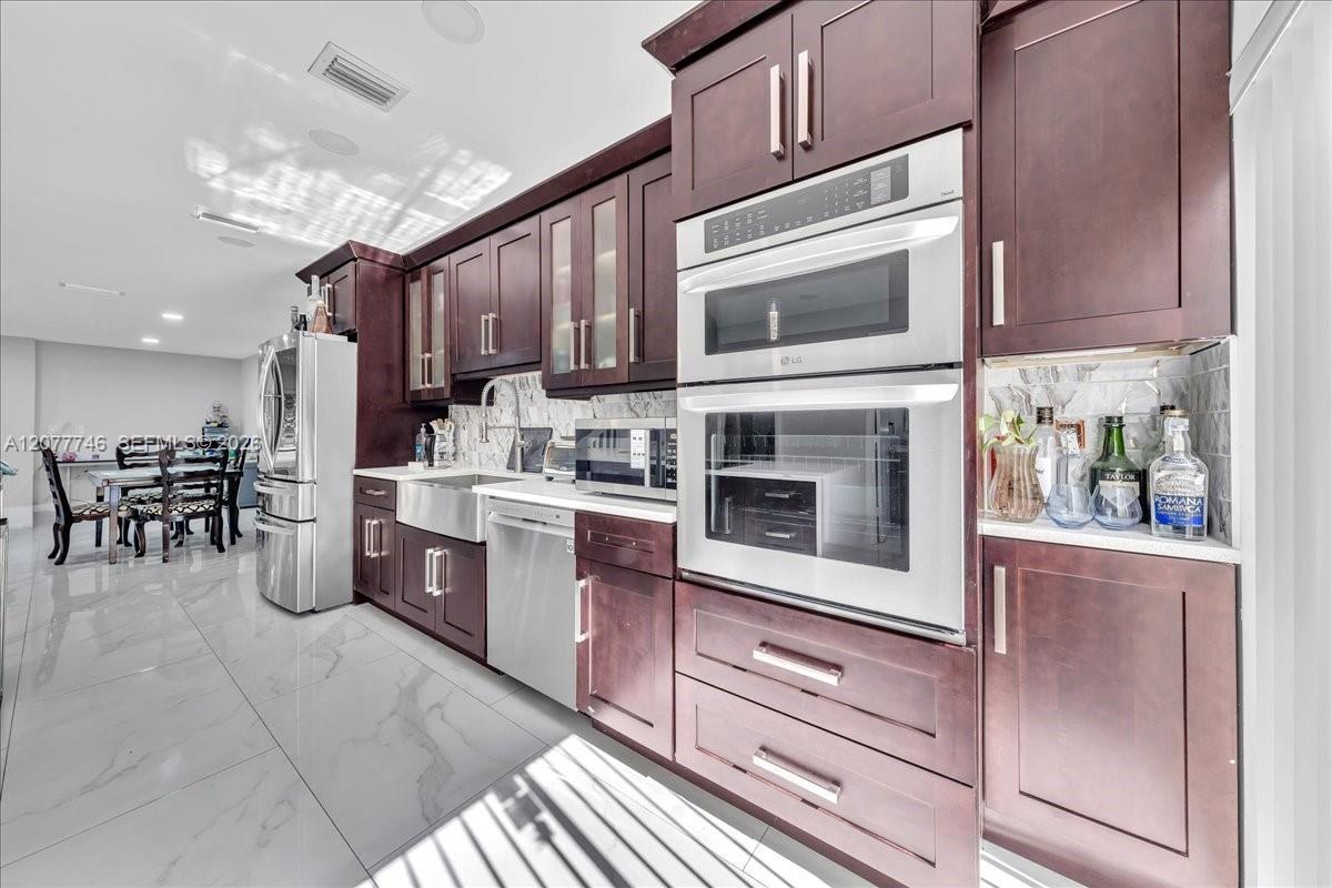 4543 NW 90th Ave, Sunrise FL 33351 photo 4