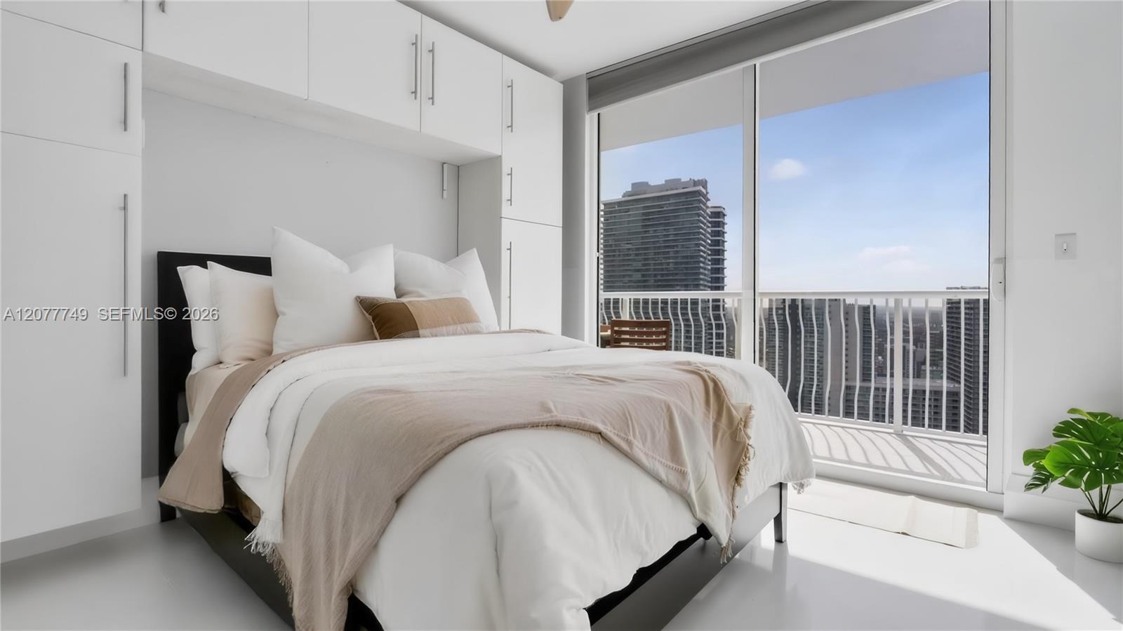 1200 Brickell Bay Dr # 4324, Miami FL 33131 photo 3