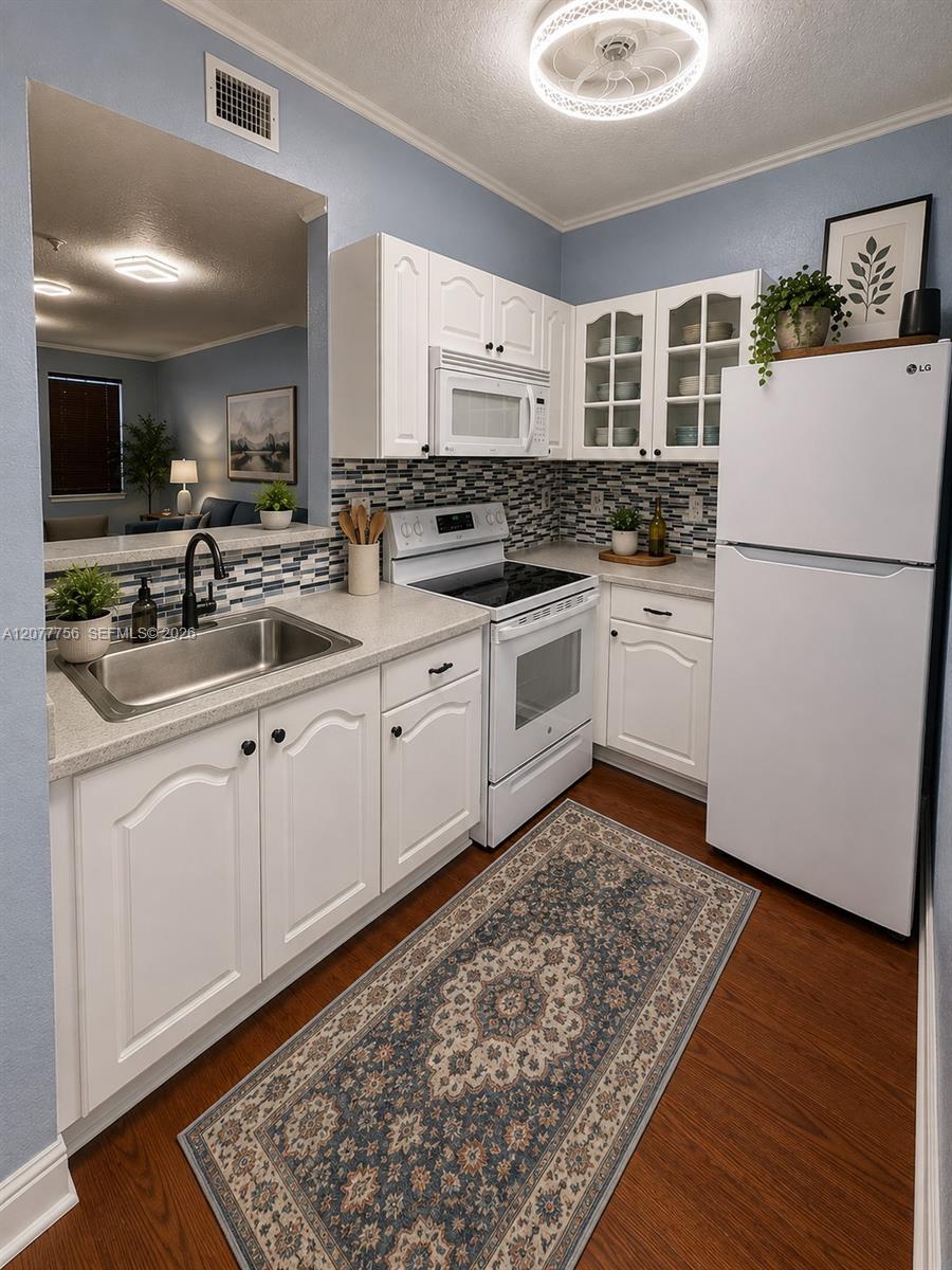77 E 4th St # A104, Hialeah FL 33010 photo 5