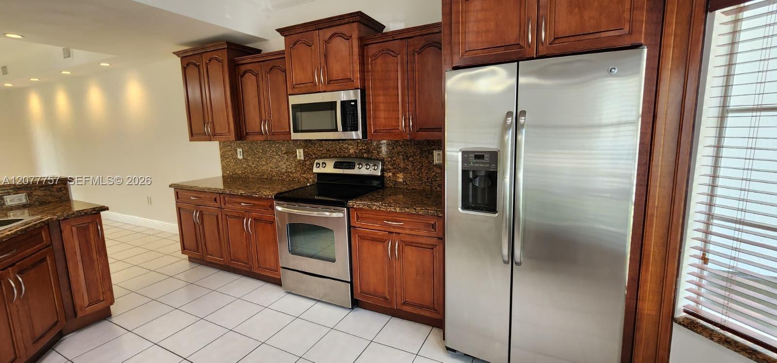 8960 W Flagler St # 3, Miami FL 33174 photo 4